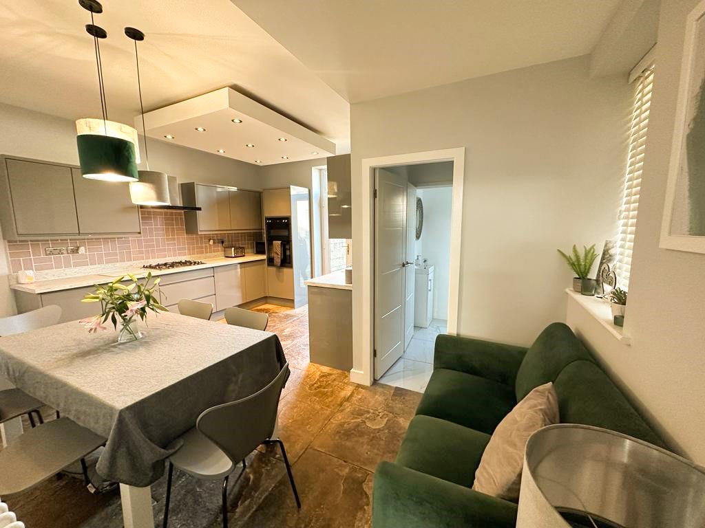 Station Road, Cross Hills Wilman & Lodge